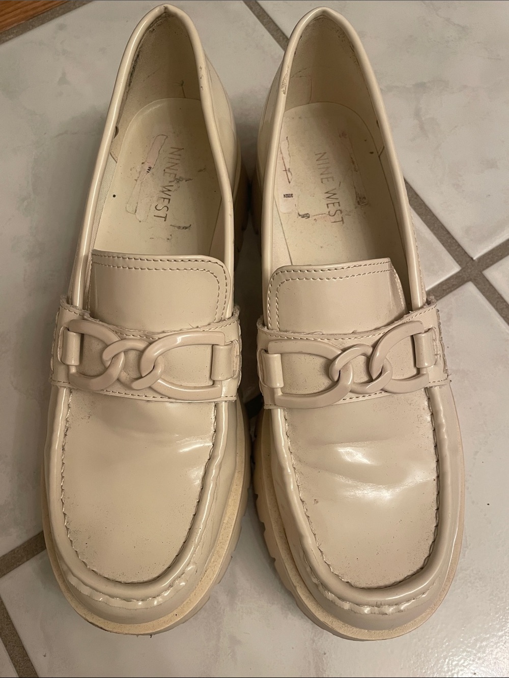 Nine West Cream Patent Chain-Trim Men's Loafers